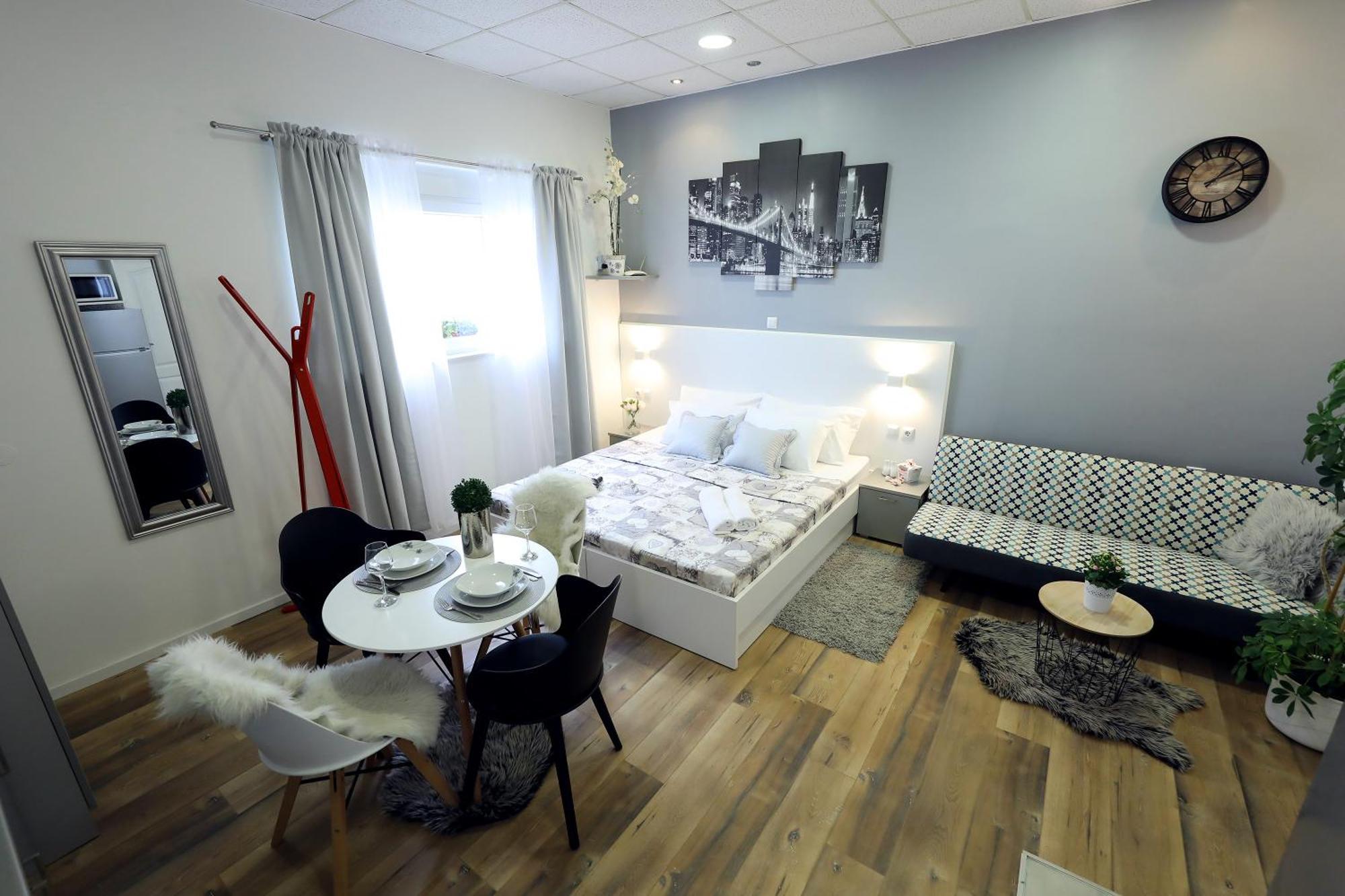 Studio Apartman Summer Flower Zadar Eksteriør bilde