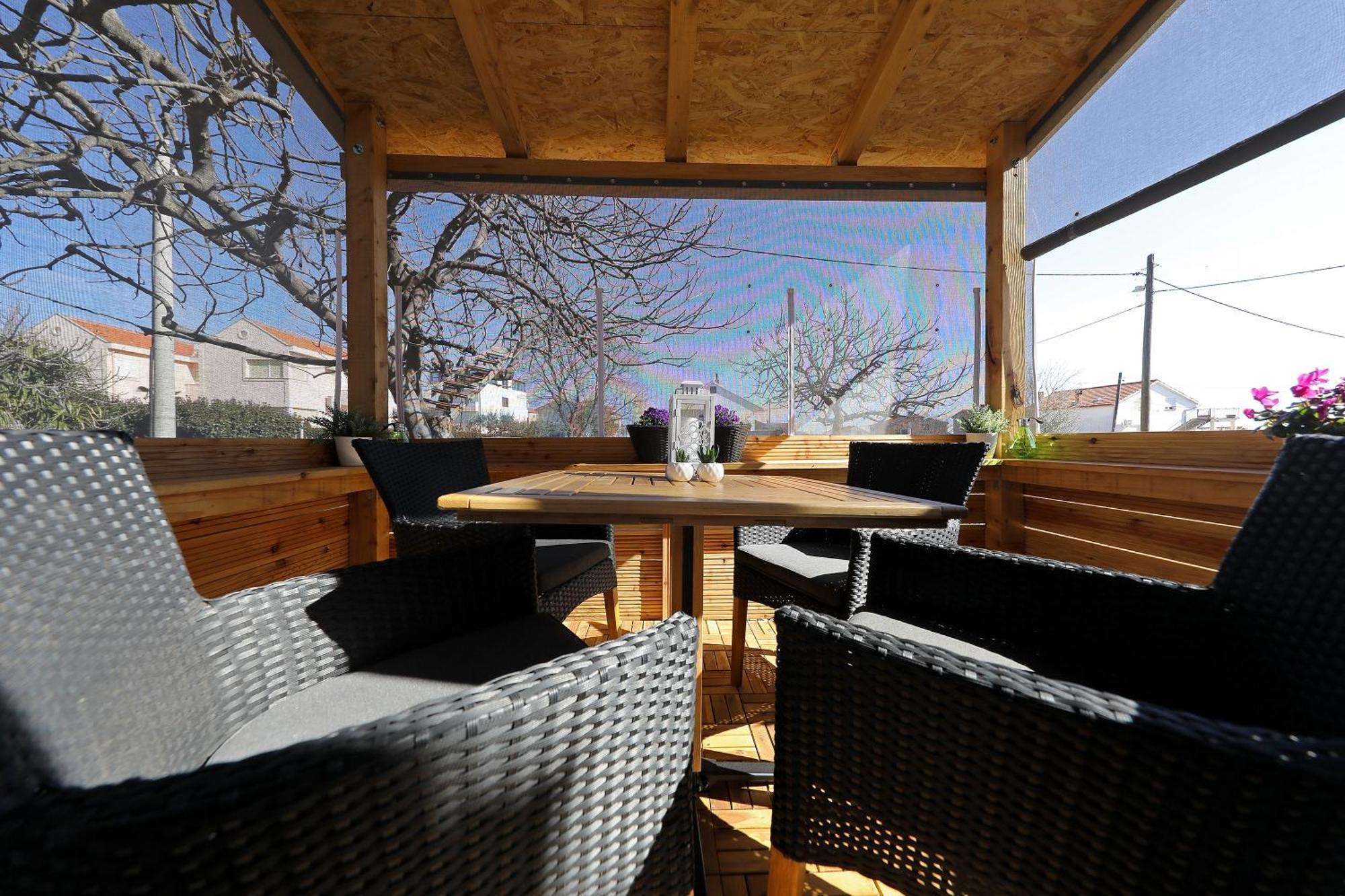 Studio Apartman Summer Flower Zadar Eksteriør bilde
