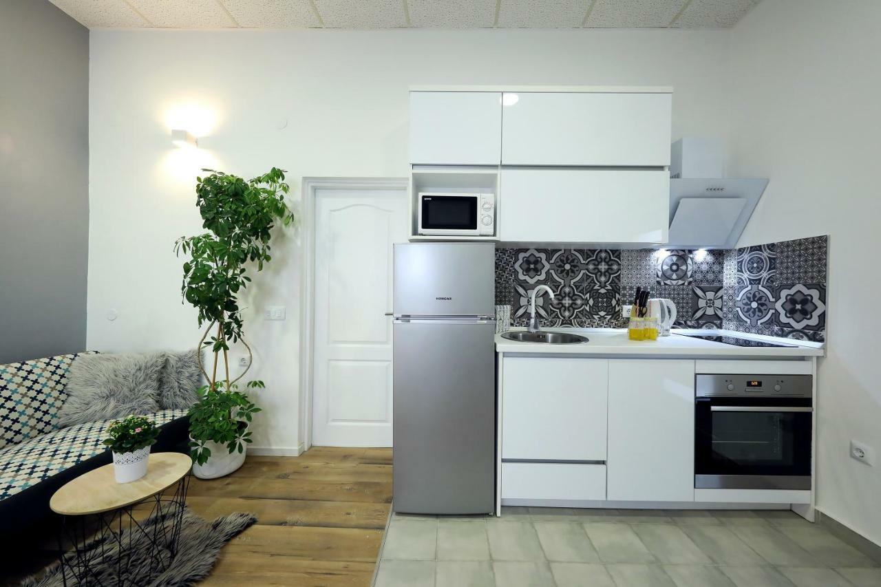 Studio Apartman Summer Flower Zadar Eksteriør bilde